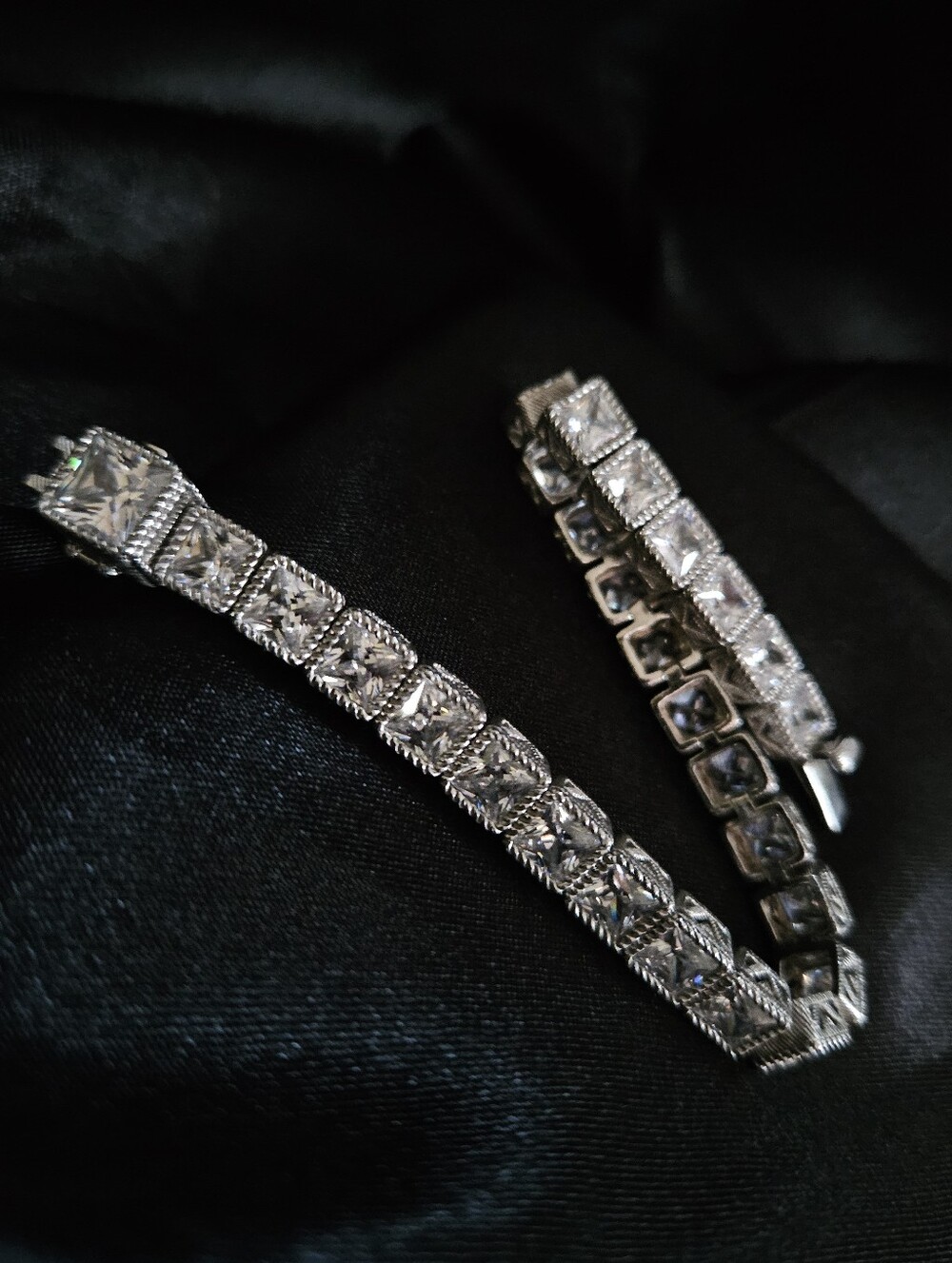Judith Ripka 6.75" Princess Cut Diamonique 925 Tennis Bracelet w/ Safety Clasp